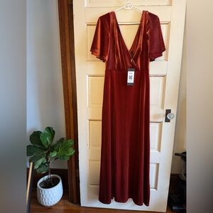 EVER PRETTY Brick Red Velvet Double V Maxi Dress